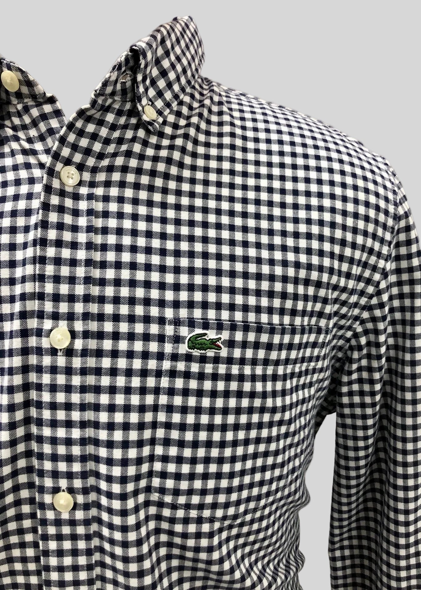 Camisa de botones Lacoste 🐊 de cuadros gingham negro y blanco Talla L Entalle Regular