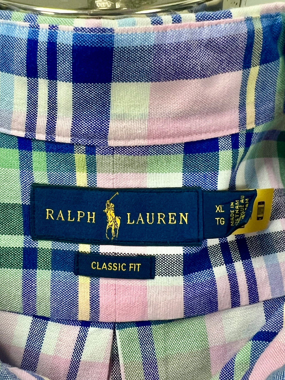 Camisa de botones Polo Ralph Lauren 🏇🏼 Oxford de cuadros tartán en color verde, rosado, azul y blanco Talla XL Entalle Clásico