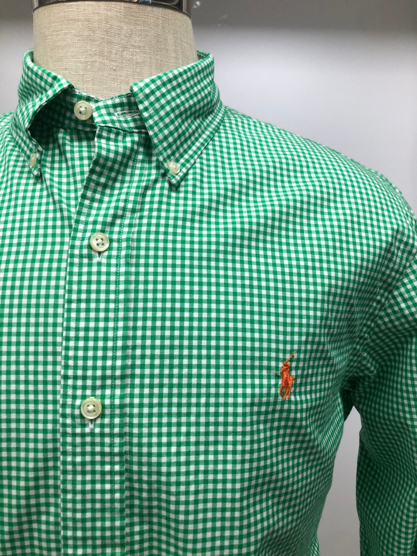 Camisa Polo Ralph Lauren 🏇🏼 con patron de cuadros gingham verde y blanco Talla L Entalle Regular