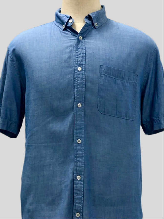 Camisa H&M 🇸🇪 color azul grisáceo Talla L Entalle Regular