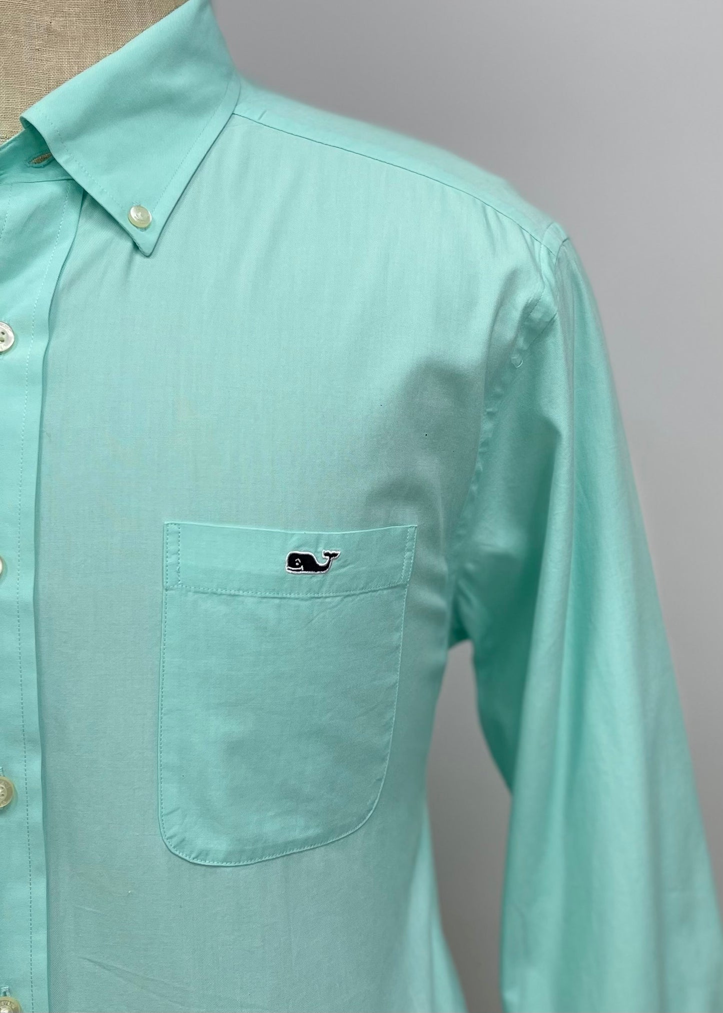 Camisa de botones Vineyard Vines 🐳 Color turquesa claro Talla L Entalle Slim Fit