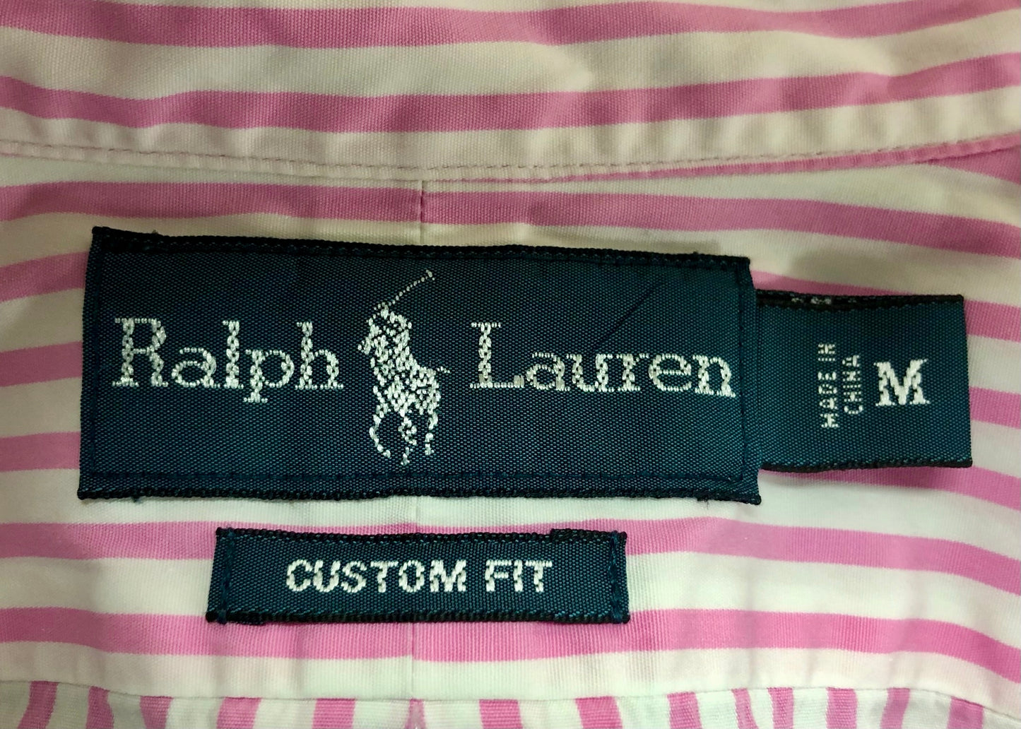 Camisa de botones Polo Ralph Lauren 🏇🏼 Color blanco de cuadros en color rosado Talla M Entalle Custom Fit (ver descripción)