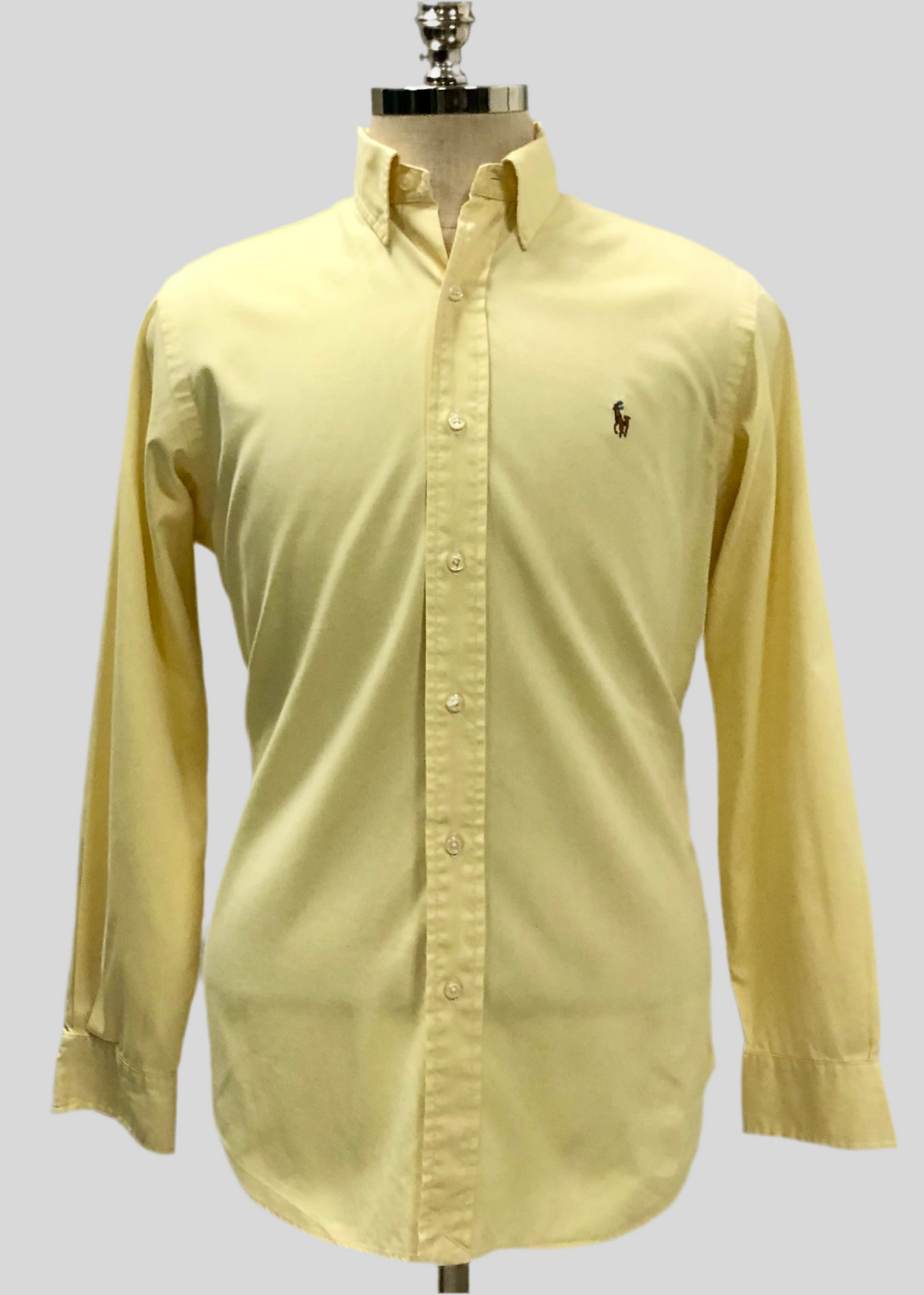 Camisa de botones Polo Ralph Lauren 🏇🏼 en color amarillo claro Talla M Entalle Clásico