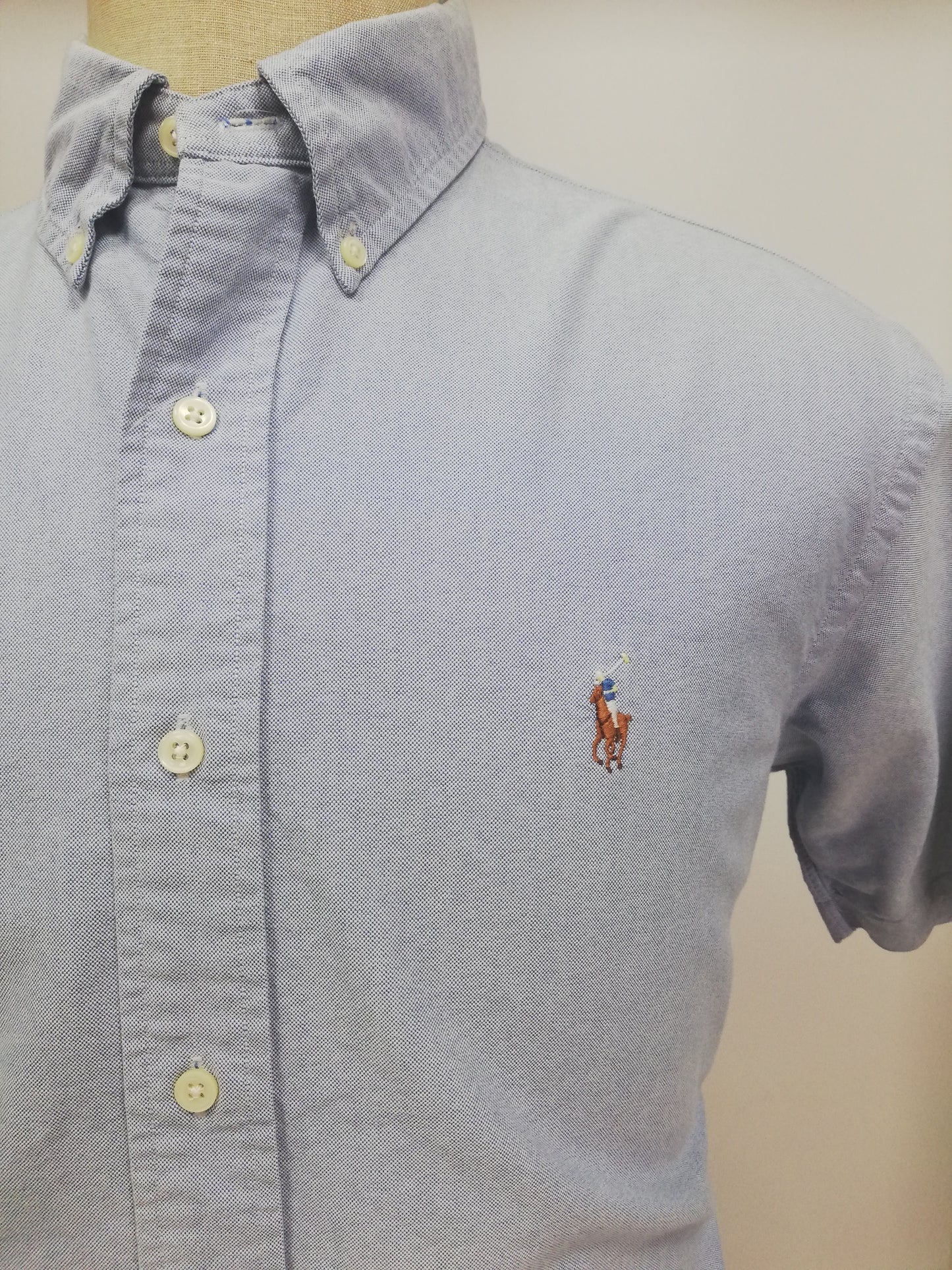 Camisa de botones en color celeste Oxford Polo Ralph Lauren 🏇🏼 Talla L Entalle Clásico (ver descripción)