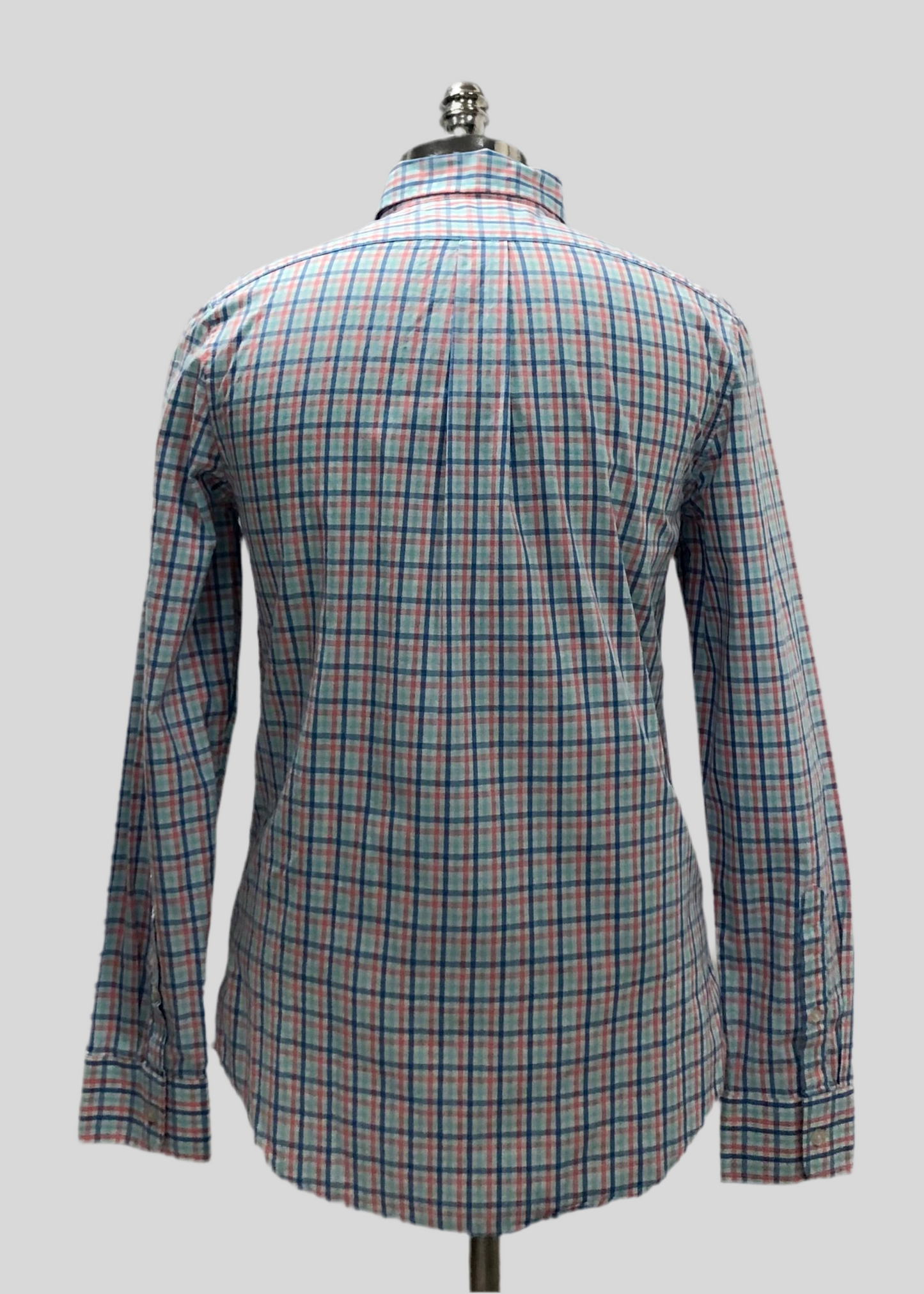 Camisa de botones Vineyard Vines 🐳 color blanco de cuadros en color celeste, azul y rosado Talla S Entalle Slim Fit