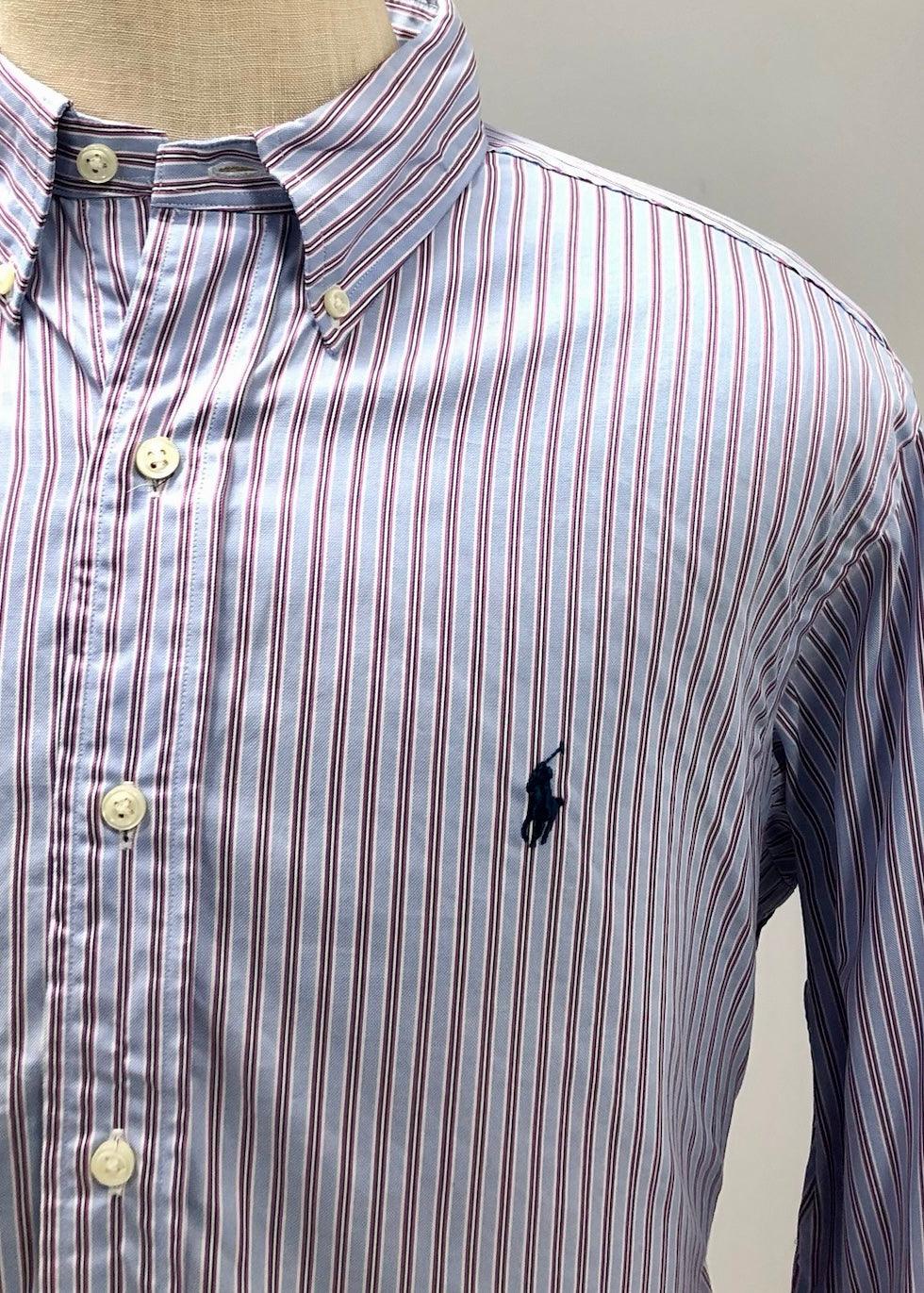 Camisa Polo Ralph Lauren 🏇🏼 color celeste con rayas en color rosado y blanco Talla L Entalle Clásico