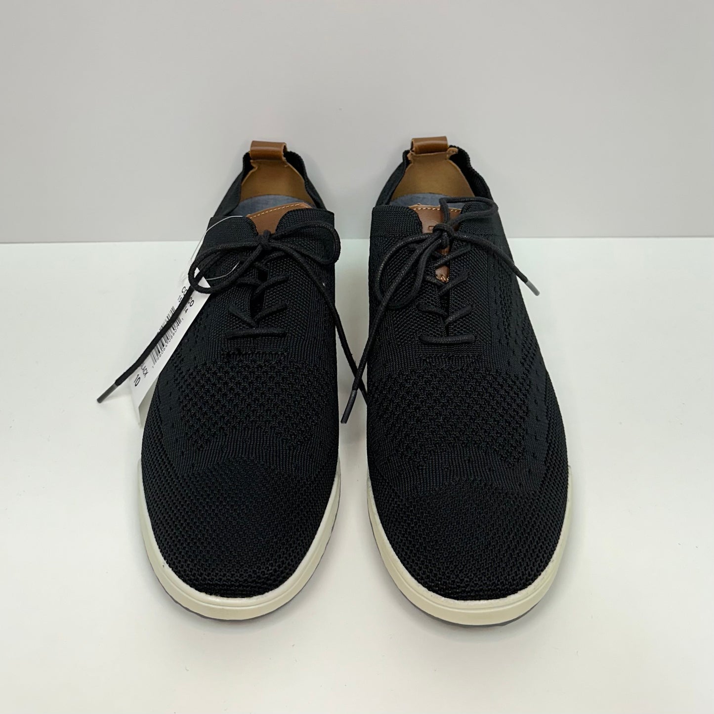 Zapatillas Casuales Izod⚡️ Color negro con detalles chocolates Talla 10