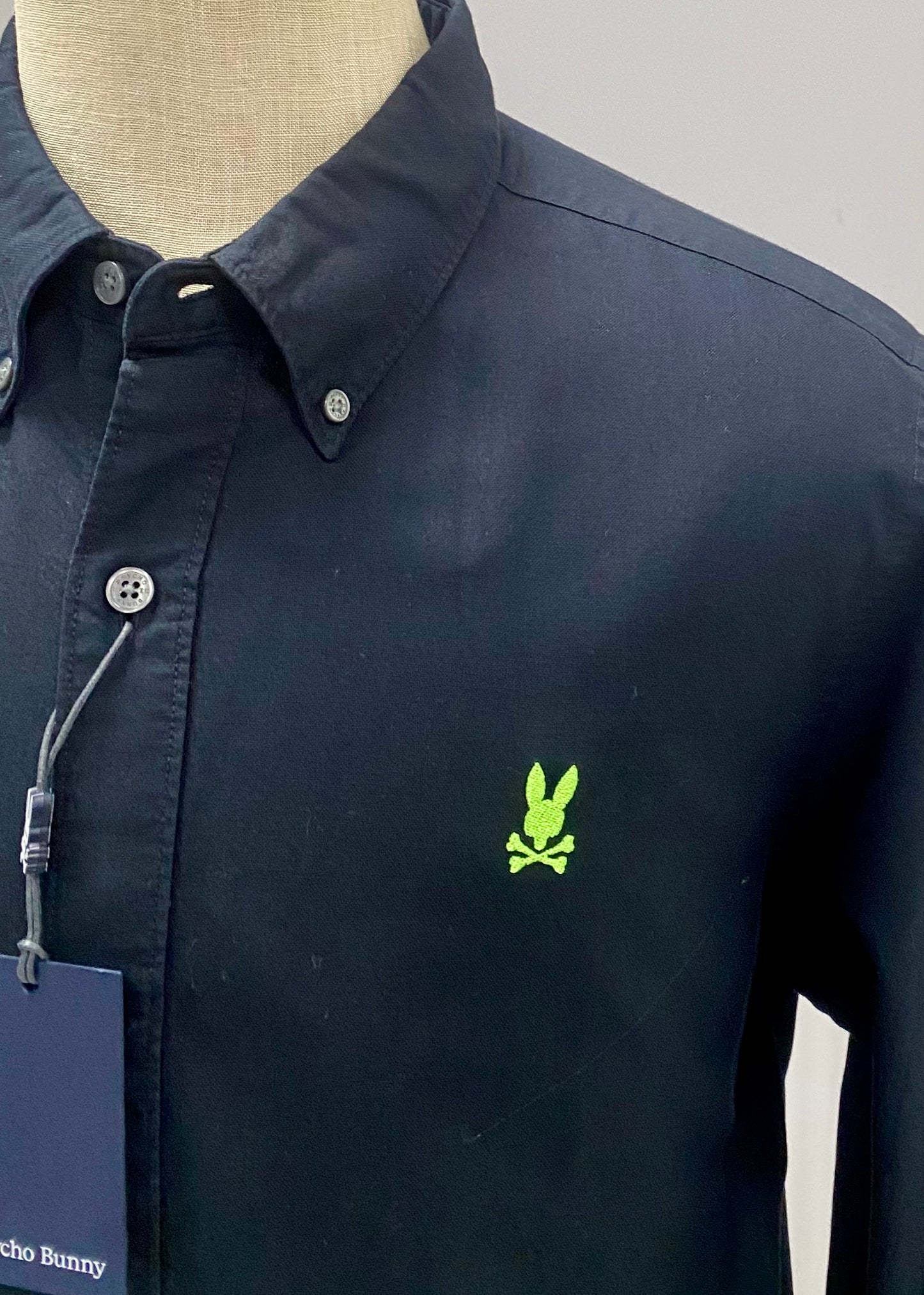 Camisa de botones Psycho Bunny 🐰  Oxford Color negro con logo tradicional Talla L y XL Entalle Regular