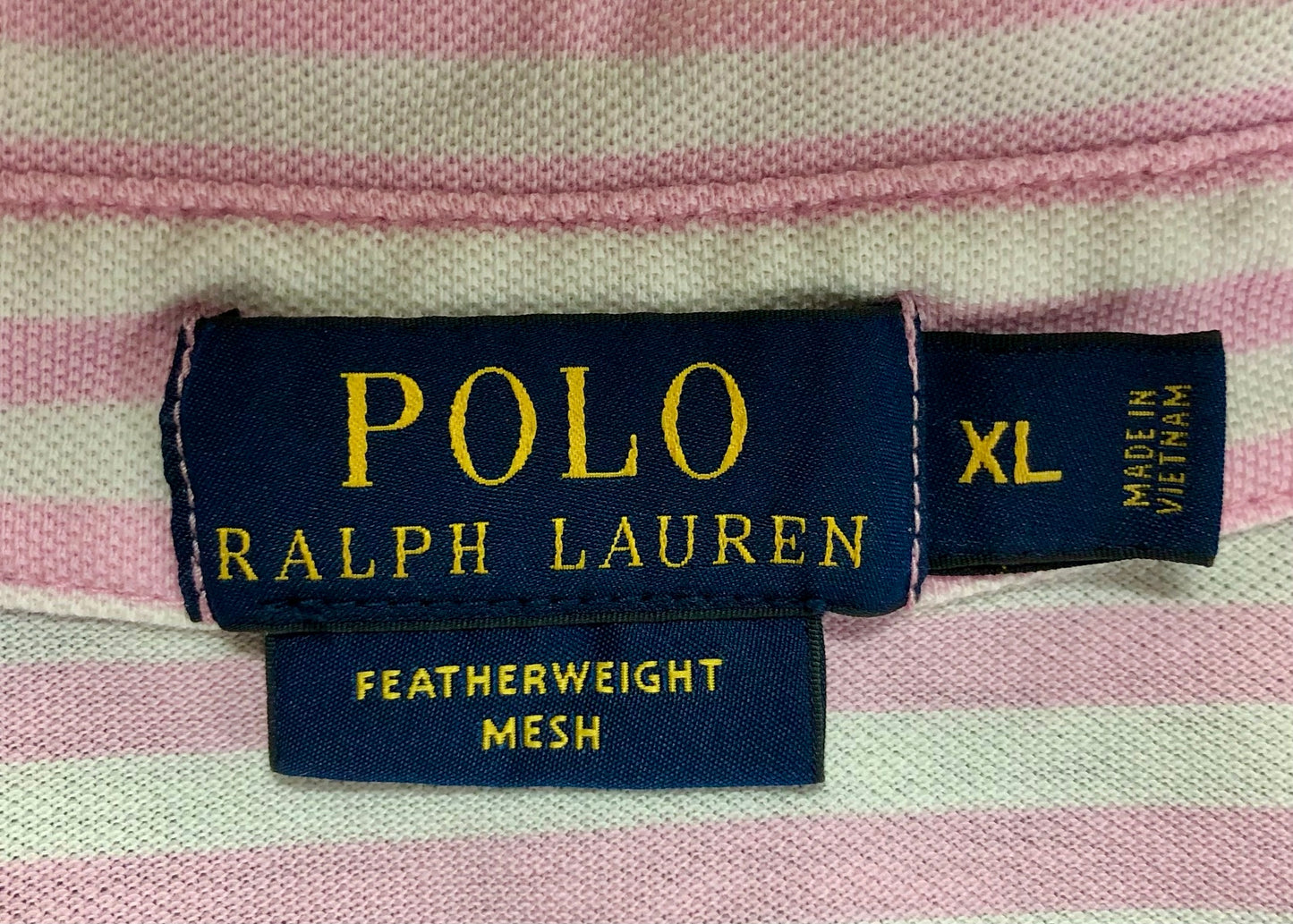 Camiseta Polo Ralph Lauren 🏇🏼 Featherweight Mesh De rayas en color rosado y blanco Talla XL Entalle Regular