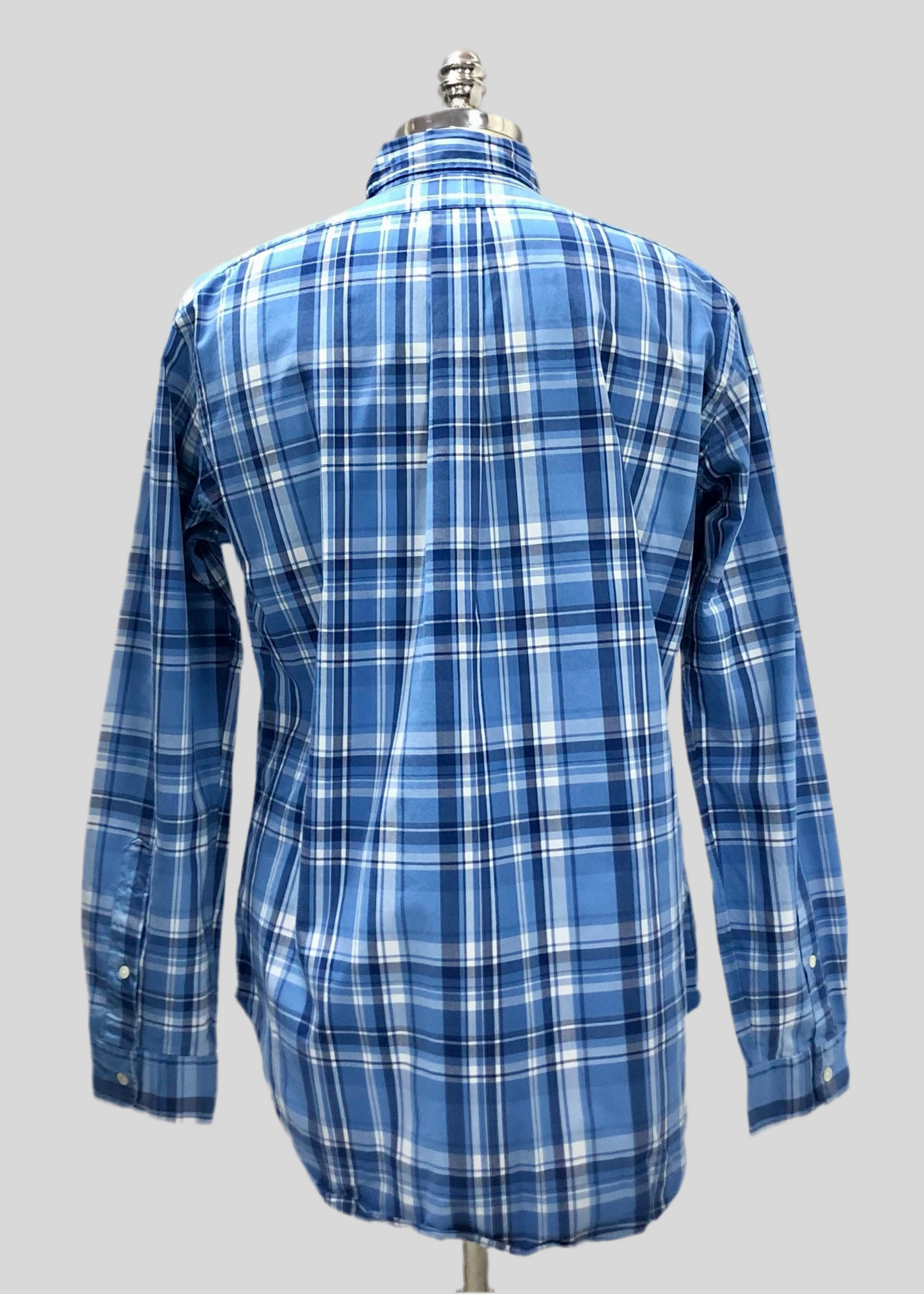 Camisa Polo Ralph Lauren 🏇🏼 con patron de cuadros celeste, azul y blanco Talla M Entalle Clásico