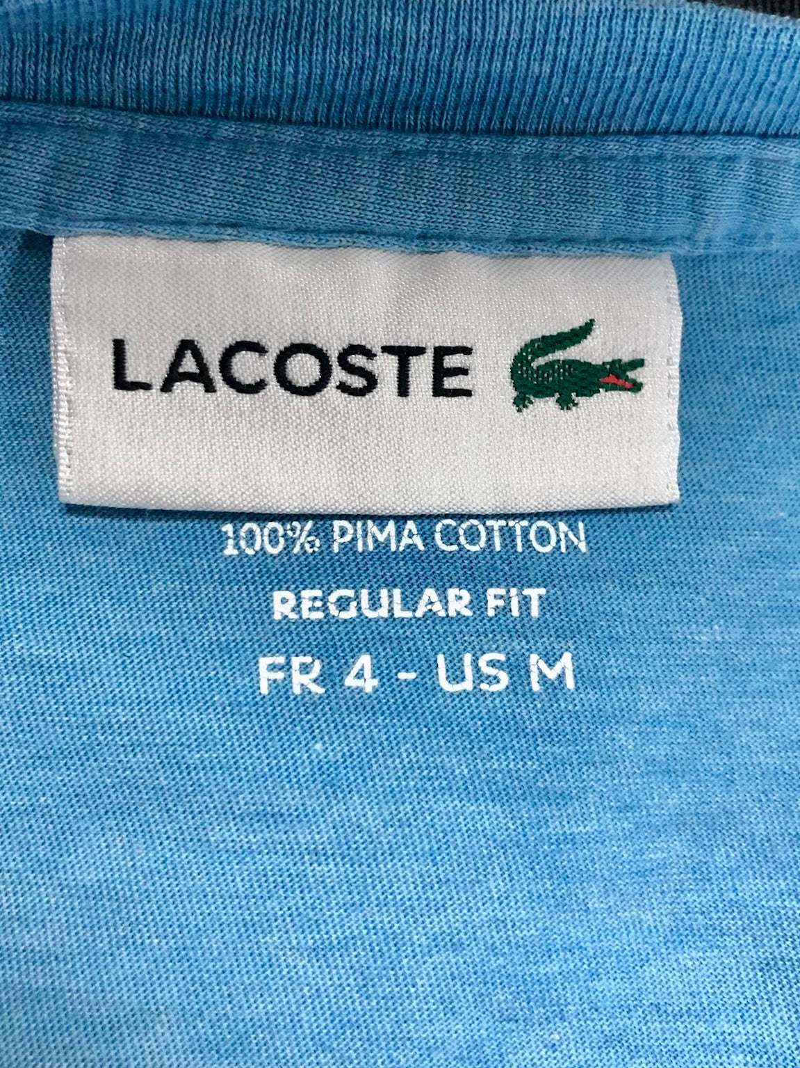 Camiseta cuello Redondo Lacoste 🐊 color azul con el logo bordado tradicional Talla Small