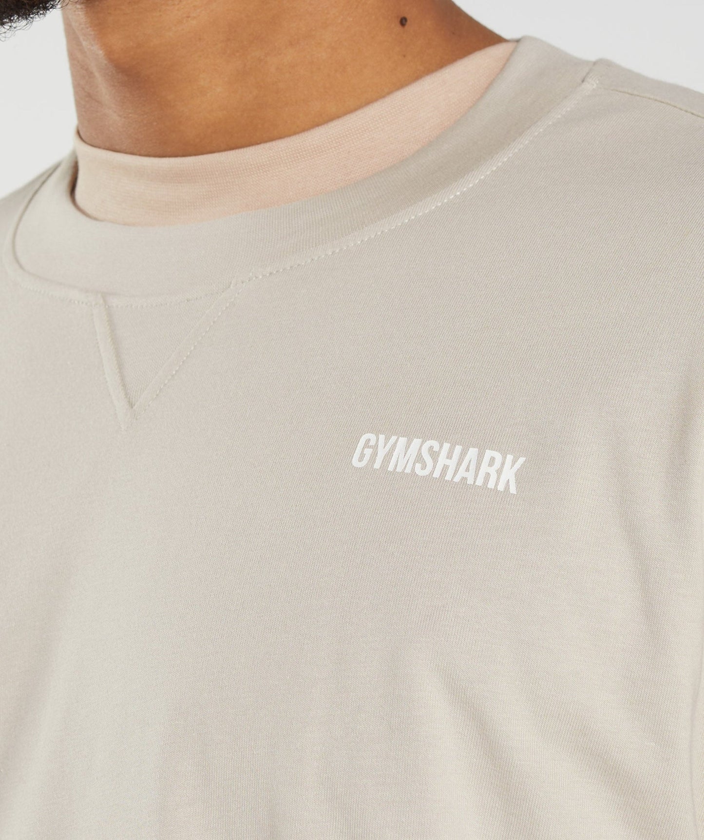 Sueter Jersey con cuello Redondo Gymshark 🏋🏽 color crema Talla S Entalle Regular