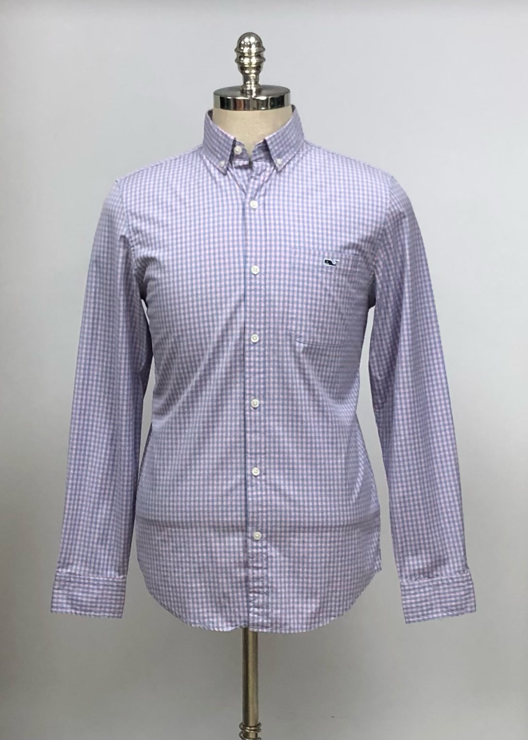 Camisa de botones Vineyard Vines 🐳 con patrón de cuadros en color rosado y celeste Talla S Entalle Slim Fit