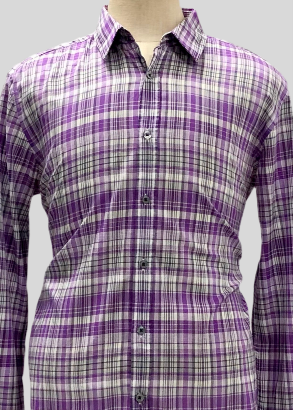 Camisa de botones Hugo Boss 🇩🇪 color blanco con patrón de cuadros morado y gris Talla XL Entalle Slim Fit