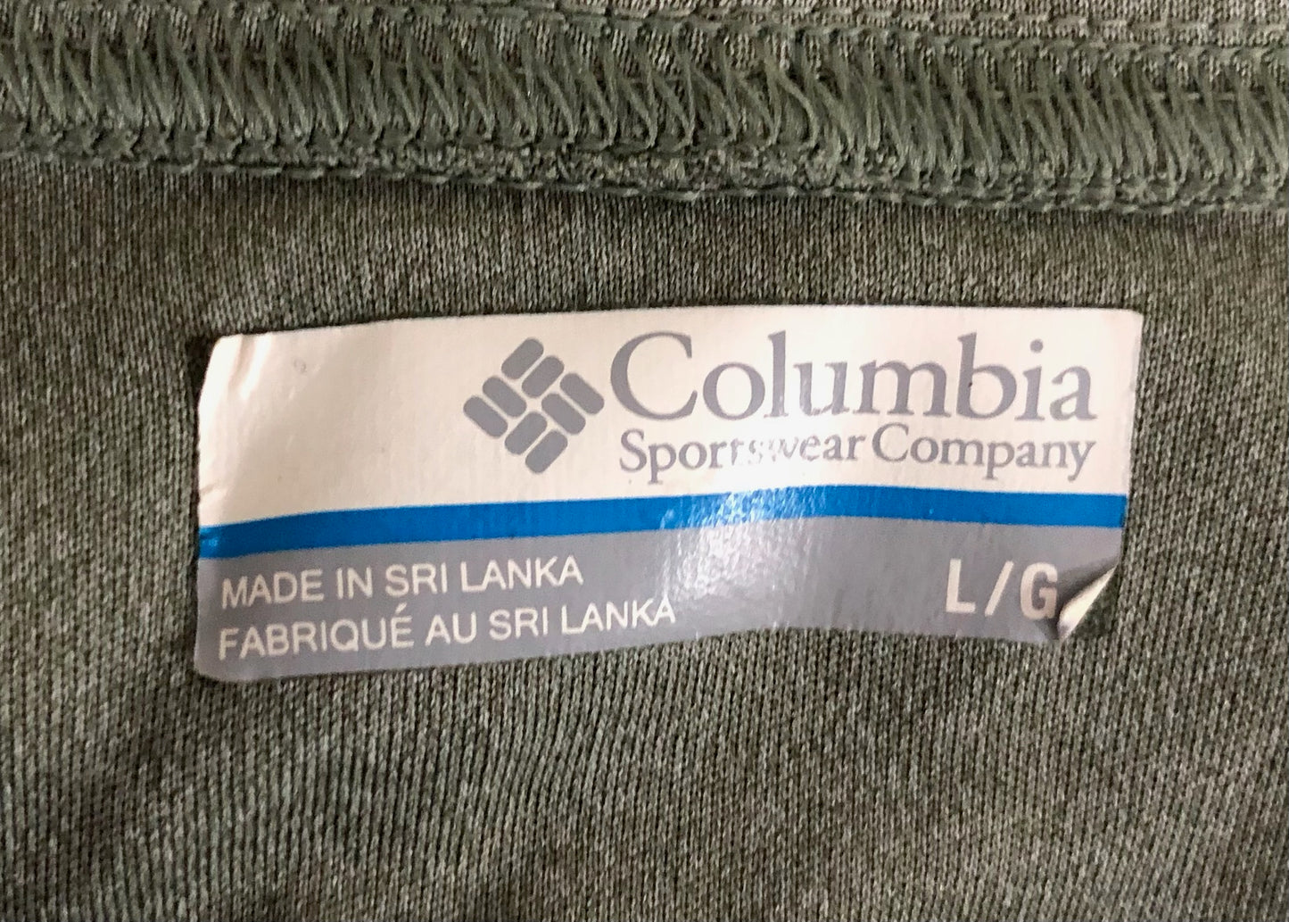 Camiseta cuello redondo Columbia 🔷 color verde oliva manga larga Talla L