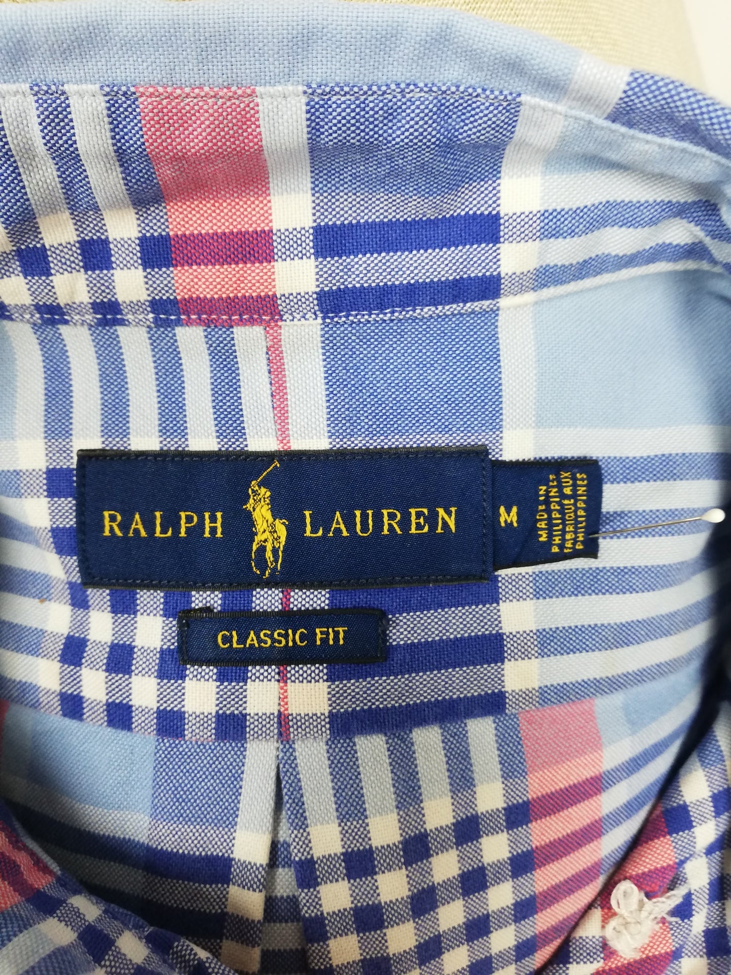 Camisa Polo Ralph Lauren 🏇🏼 Oxford con patron de cuadros tartán en color celeste, azul y rosado Talla M Entalle Clásico (ver descripción)
