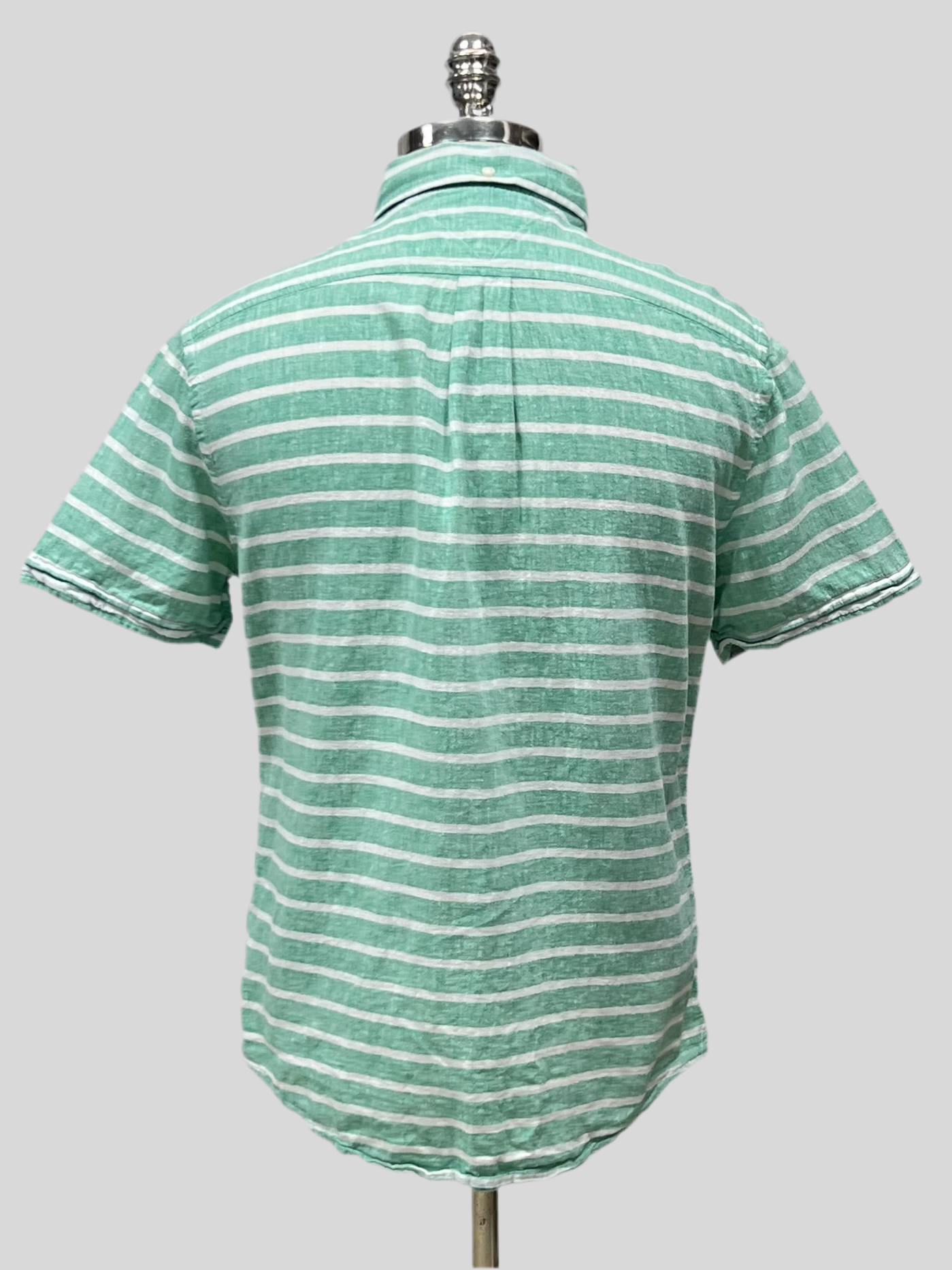 Camisa de botones Tommy Hilfiger 🇺🇸 de lino de rayas en color verde y blanco Talla M Entalle Custom Fit