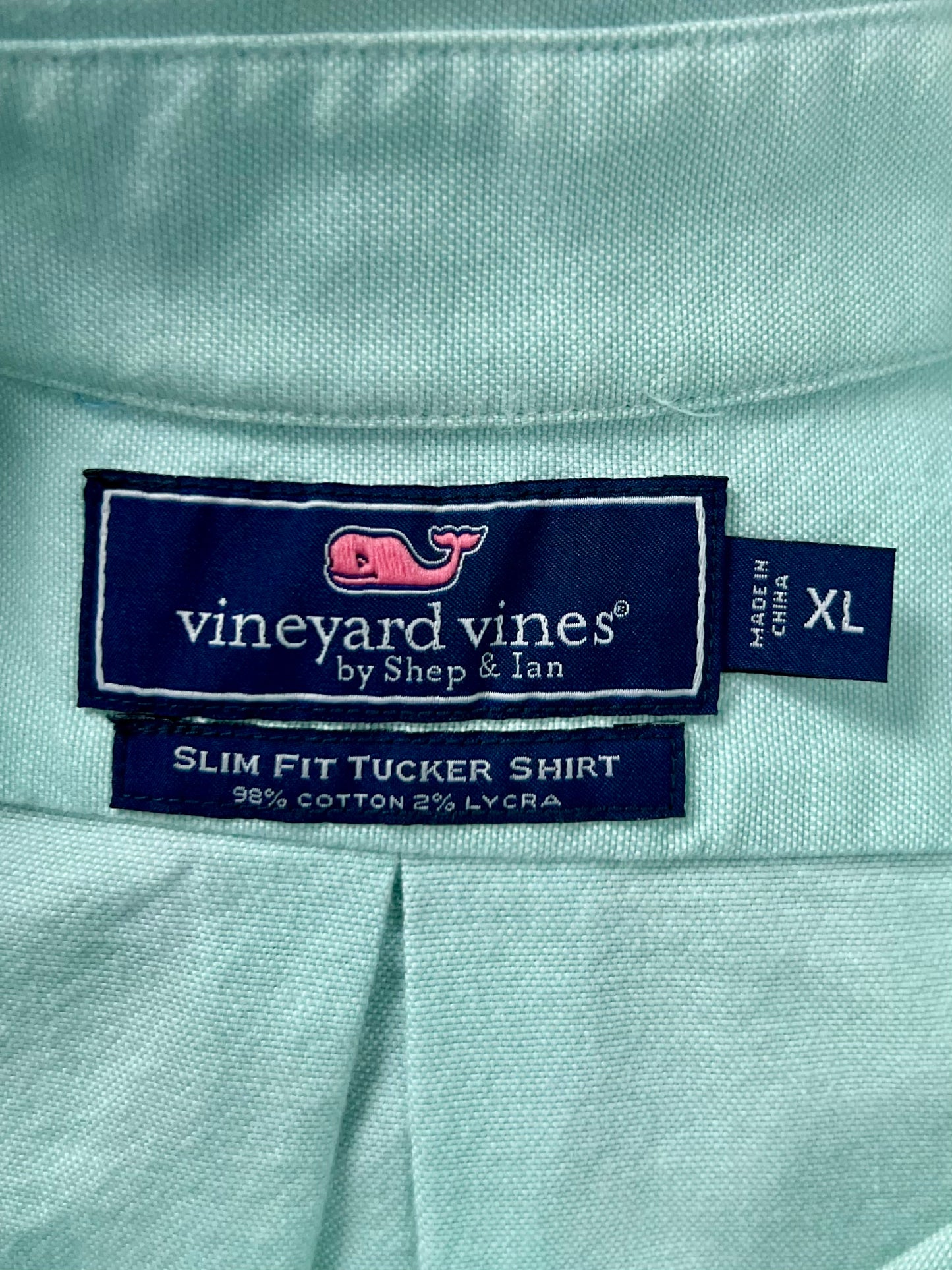 Camisa de botones Vineyard Vines 🐳 Oxford Color verde claro Talla L Entalle Slim Fit