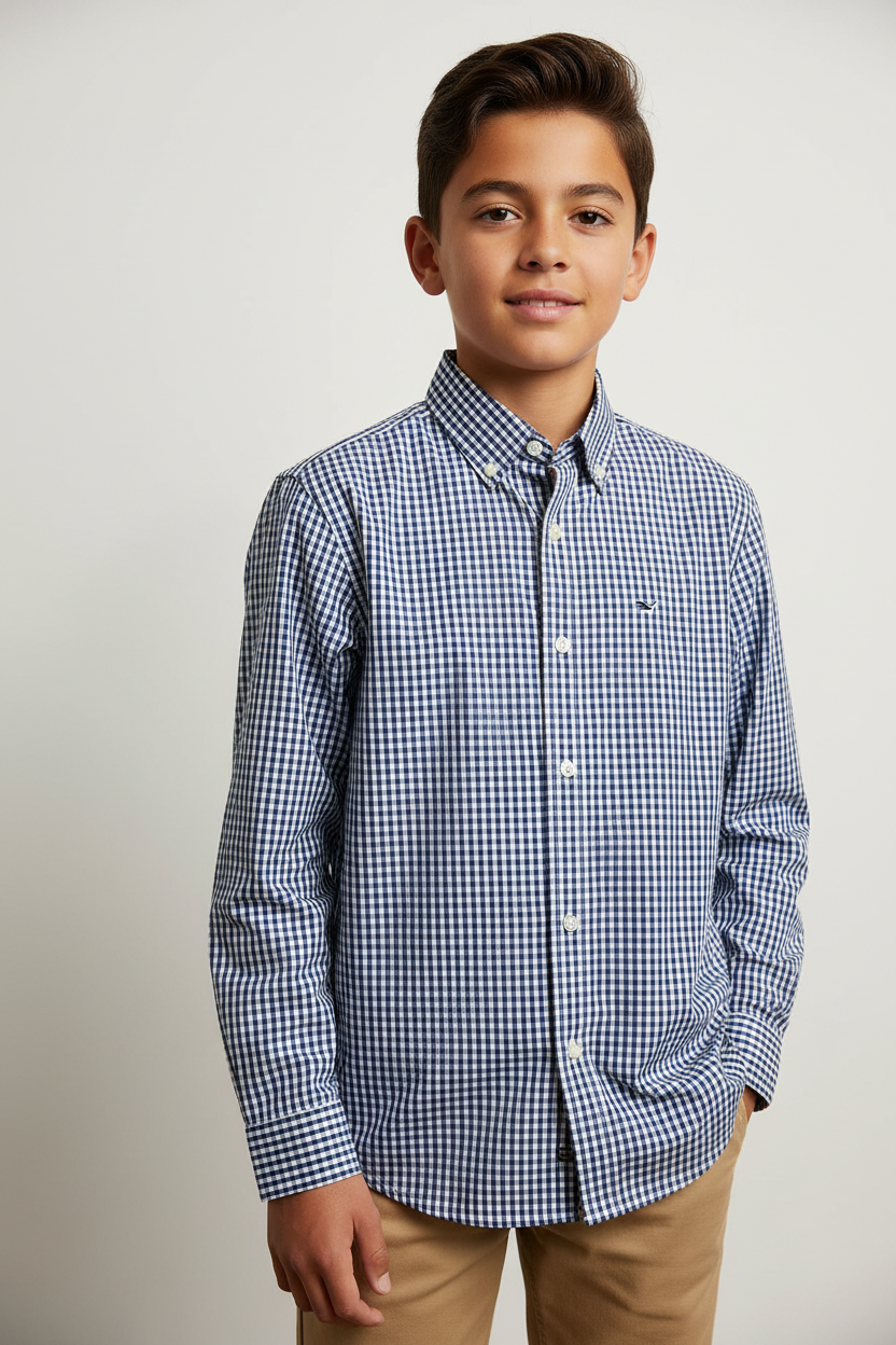 Camisa de niño Vineyard Vines 🐳 con patrón de cuadros gingham en color azul y blanco Talla M de niño Entalle Regular