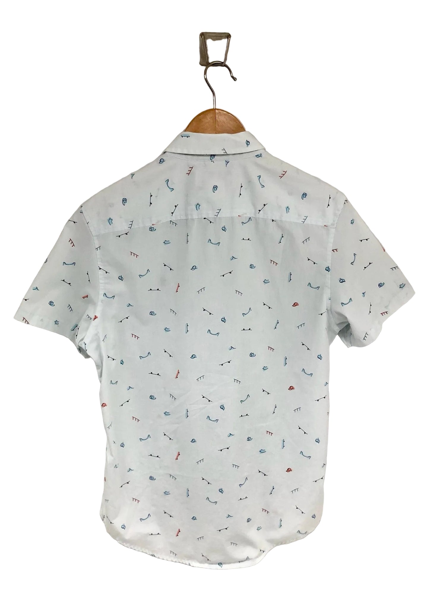 Camisa Original Penguin 🐧 color blanco con diseño de patinetas Talla S Entalle Slim Fit (ver descripción)