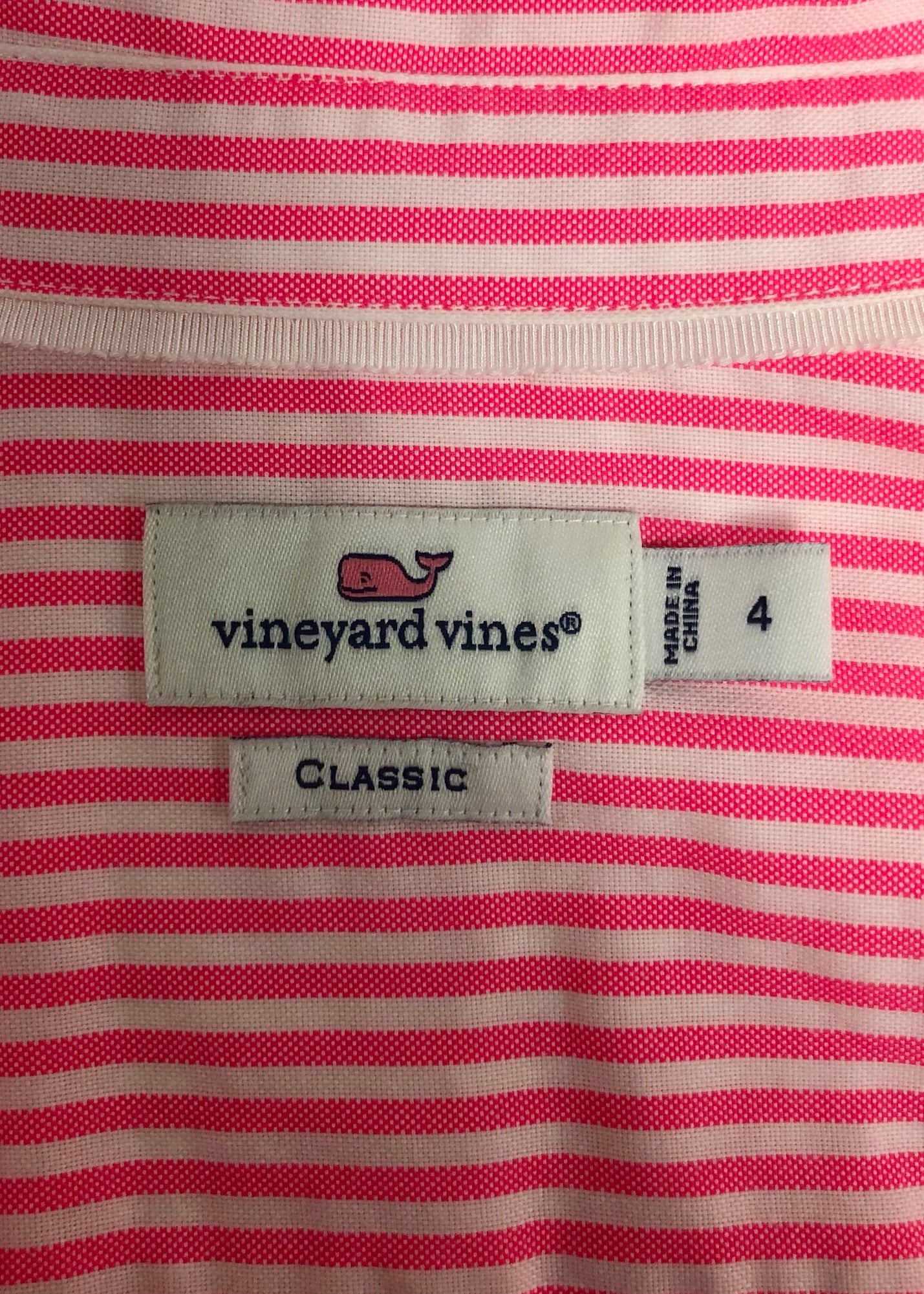 Camisa de mujer Vineyard Vines 🐳 con patrón de rayas en rosado intenso y blanco Talla S (4) Entalle Regular