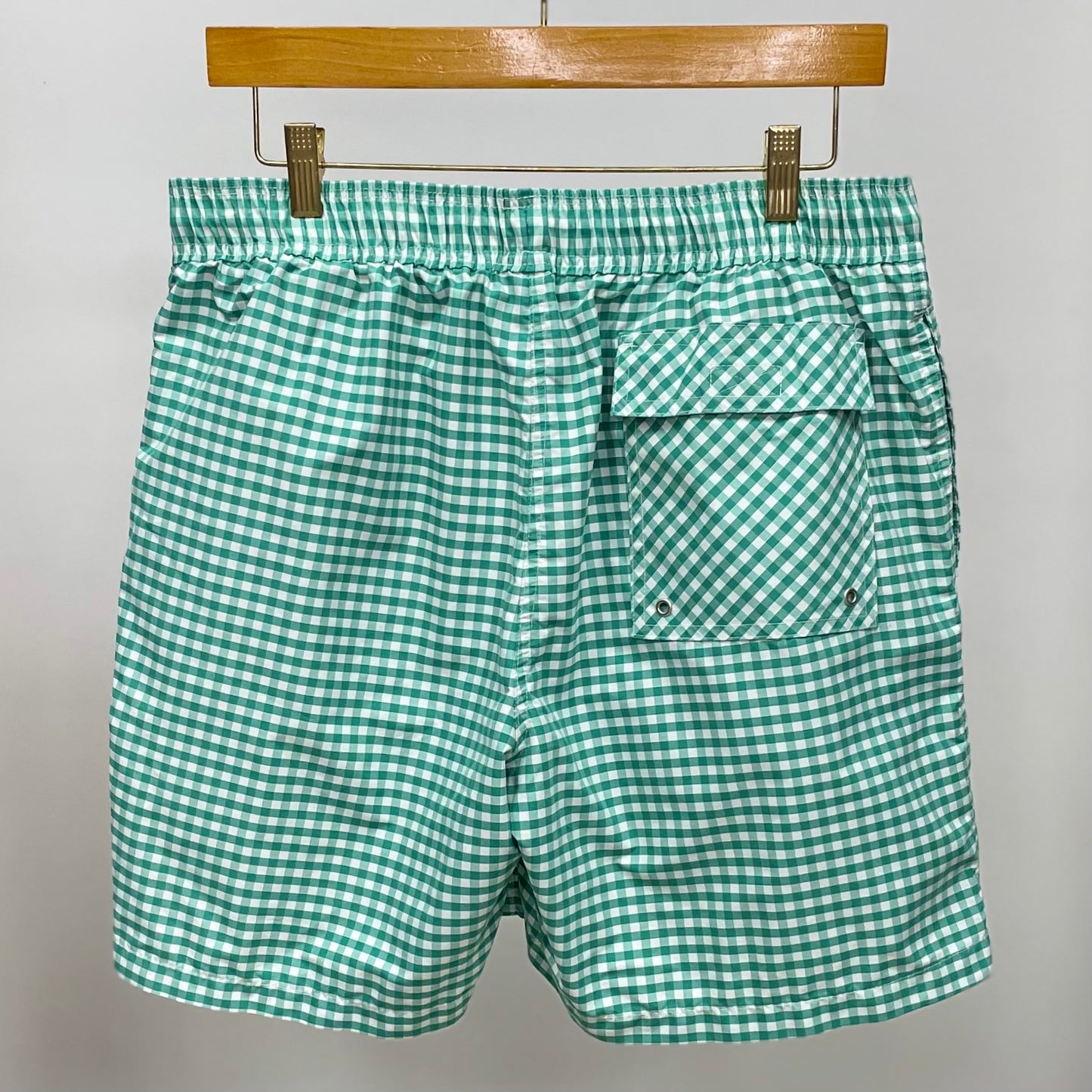 Short de baño Brooks Brothers 🐑  con patron de cuadro gingham color verde y blanco talla M