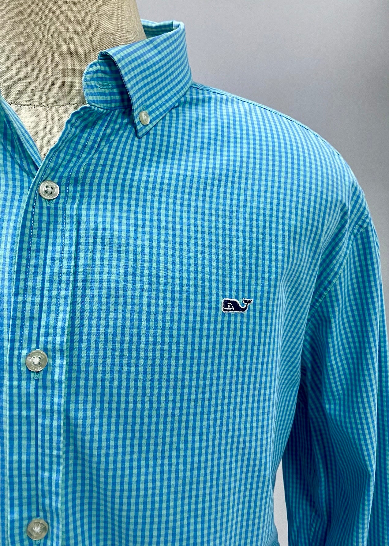 Camisa de botones Vineyard Vines 🐳 con patrón de cuadros en color azul y turquesa Talla XL Entalle Regular