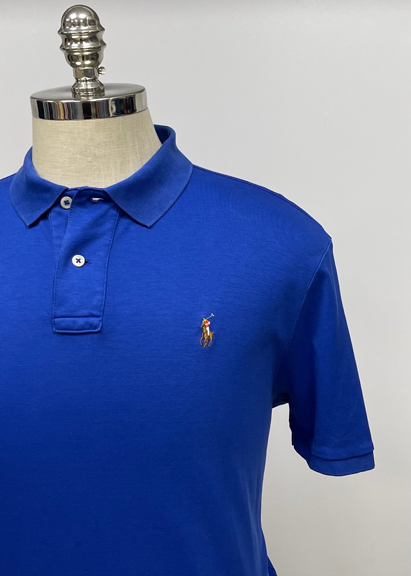 Camiseta Polo Ralph Lauren 🏇🏼color azul intenso Talla L Entalle Regular