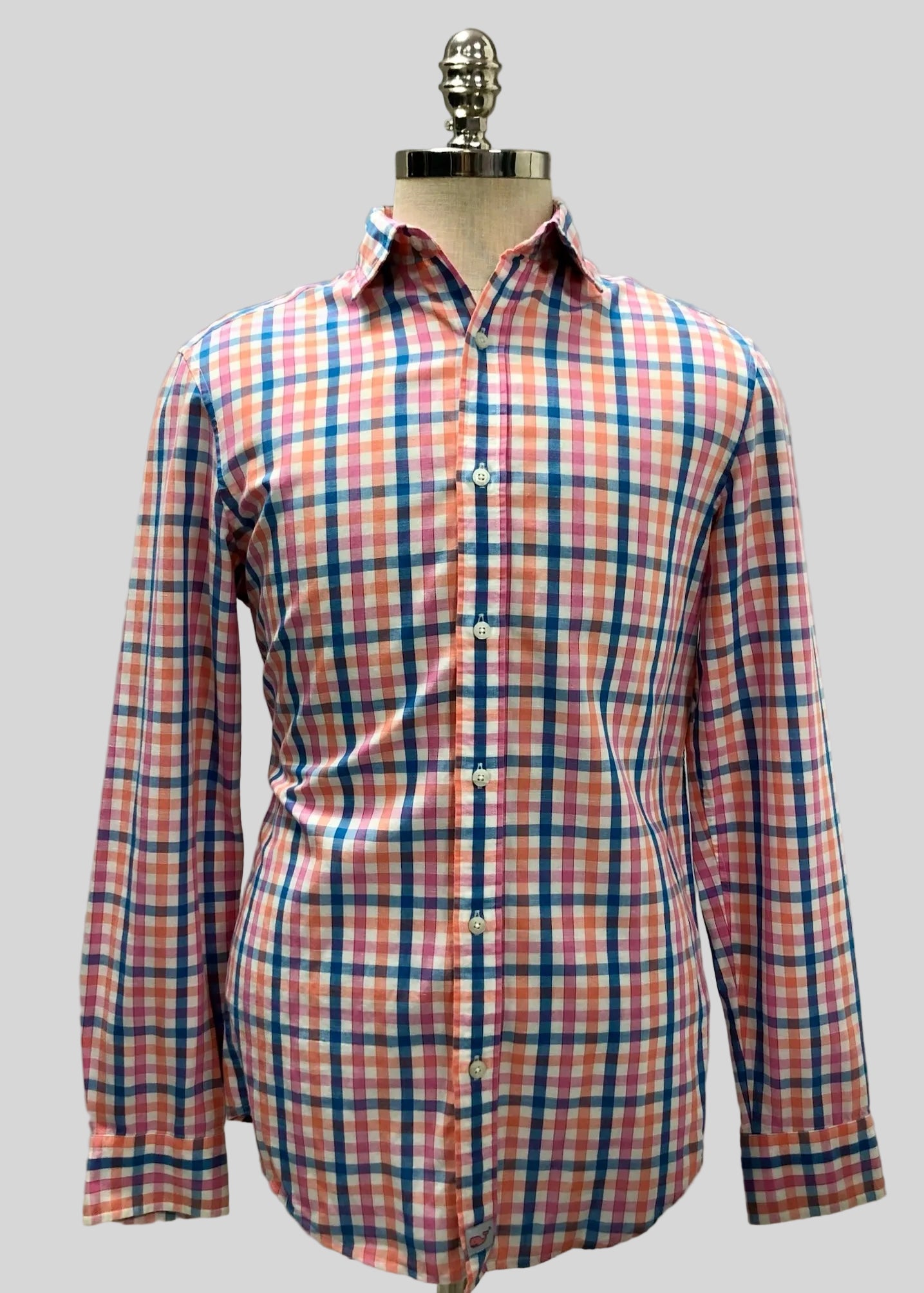 Camisa de botones Vineyard Vines 🐳 color blanco de cuadros en rosado, naranja y azul Talla S Entalle Clásico