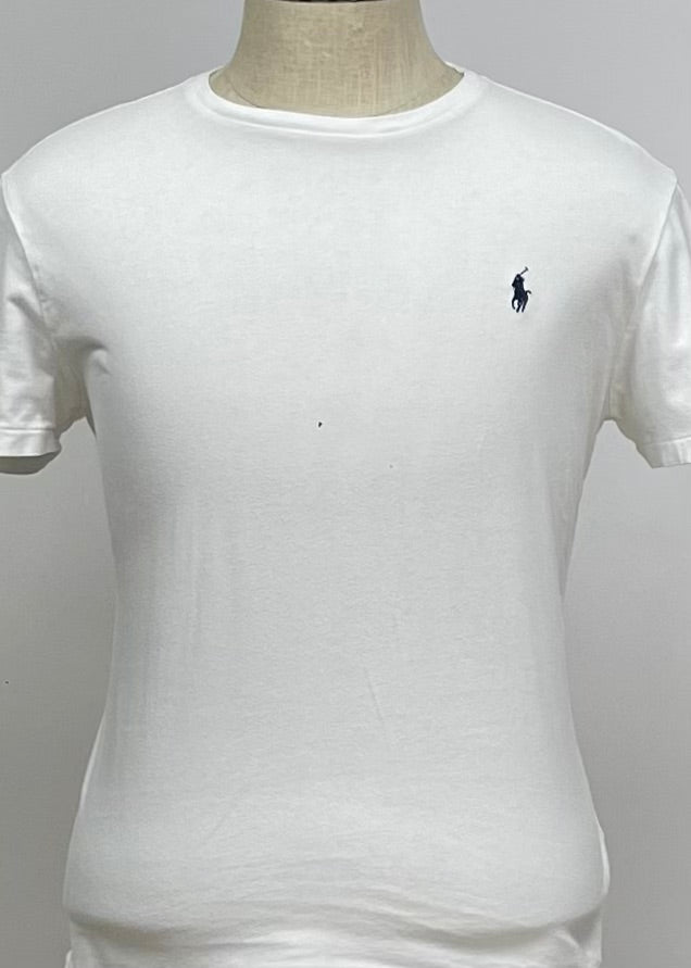 Camiseta cuello redondo Polo Ralph Lauren 🏇🏼 color blanco y logo en azul navy Talla S