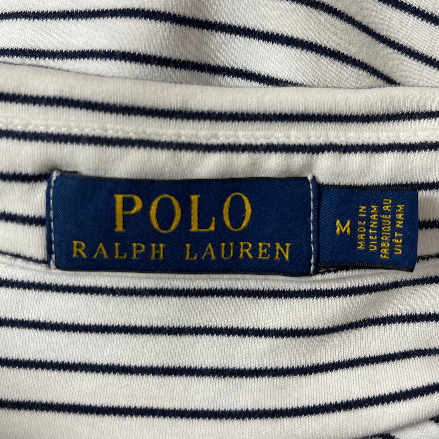 Camiseta Polo Ralph Lauren 🏇🏼color blanco con patrón de rayas en color negro Talla M Entalle Regular