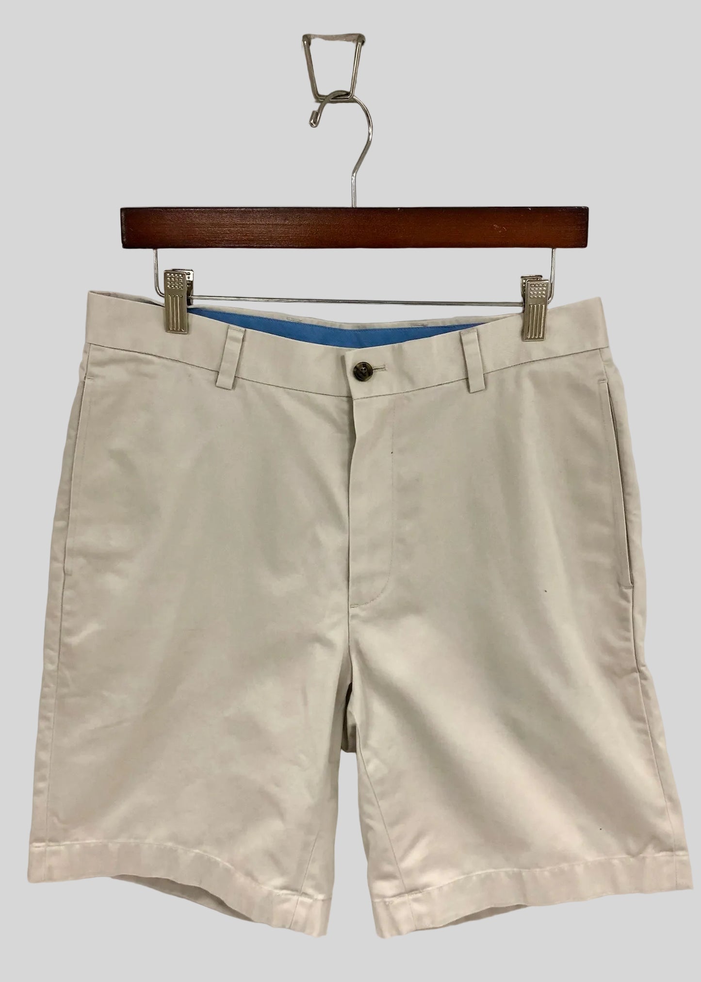 Short Casual Brooks Brothers 🐑  color Kaki claro talla 32