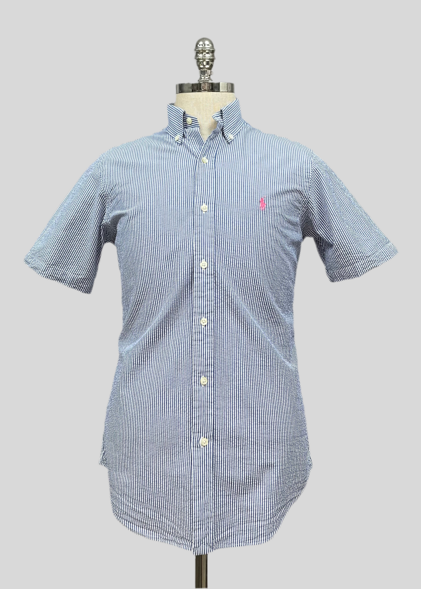 Camisa Polo Ralph Lauren 🏇🏼  Color blanco con patrón de rayas en azul Seersucker Talla M Entalle Regular