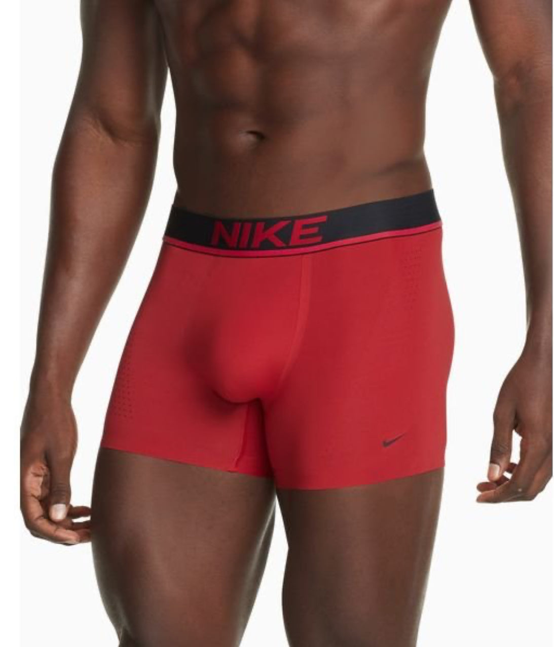 Calzoncillo tipo Boxer Nike Elite Micro - Tela dry-fit en color rojo y diseño de logo en negro Talla XL