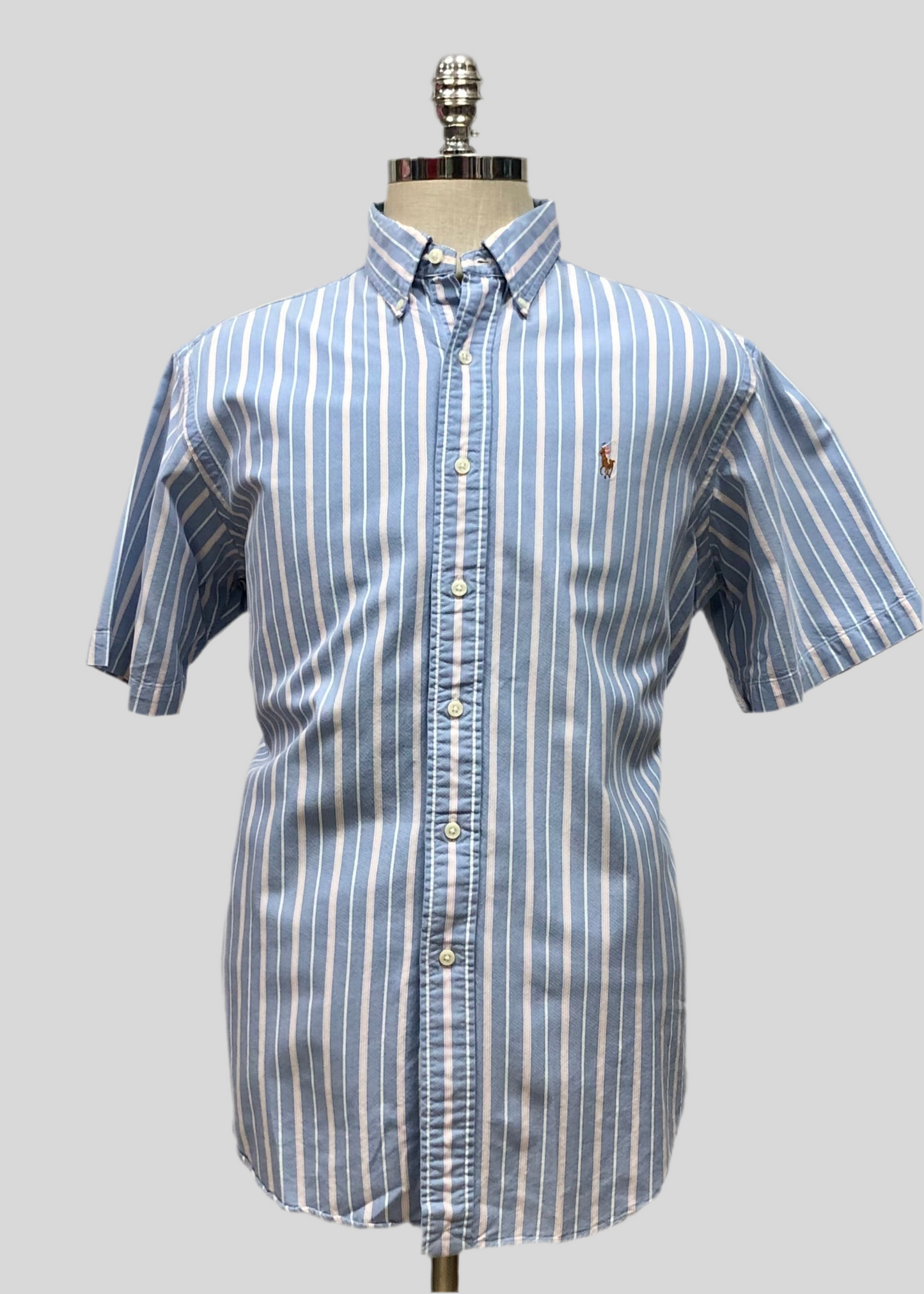 Camisa Polo Ralph Lauren 🏇🏼 Oxford con patron de rayas en color celeste, rosado y blanco Talla L Entalle Regular