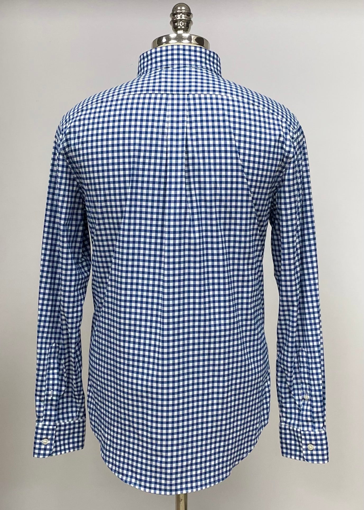 Camisa de botones Vineyard Vines 🐳 Performance con patrón de cuadros en color azul y blanco Talla M Entalle Clásico
