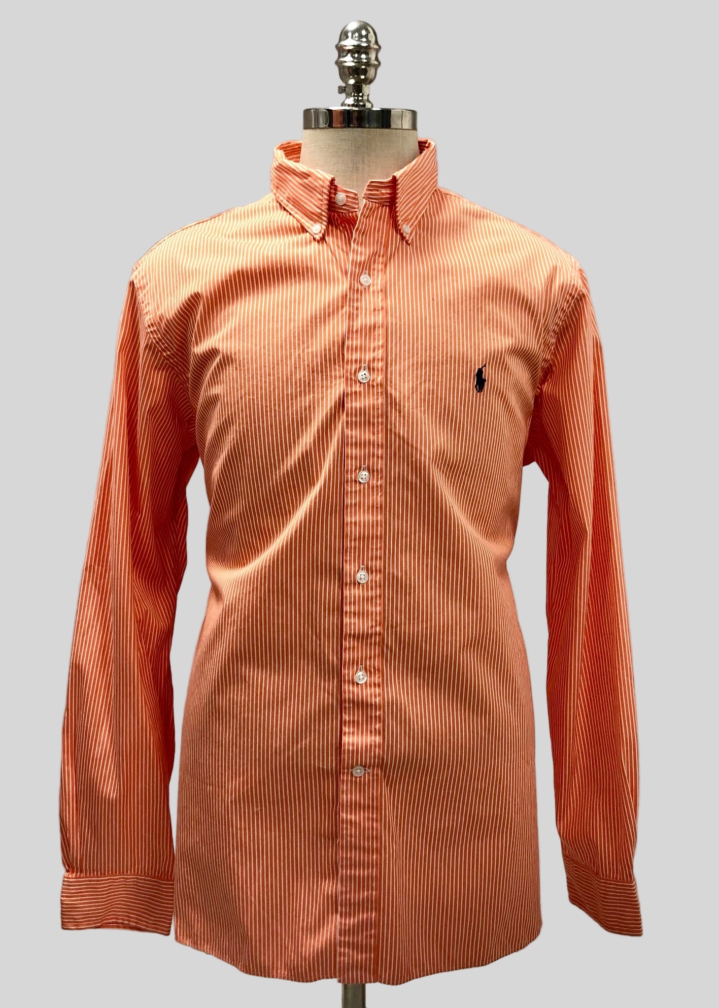 Camisa Polo Ralph Lauren 🏇🏼 con patron de rayas finas en color naranja y blanco Talla XL Entalle Regular