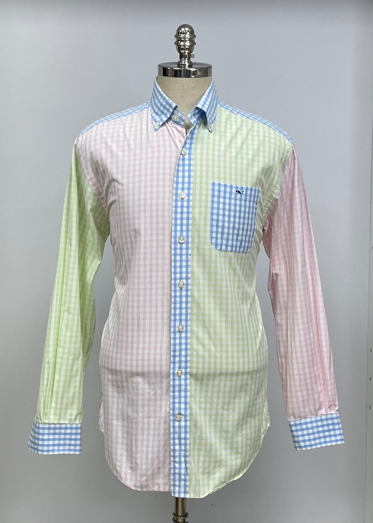 Camisa de botones Vineyard Vines 🐳 con patrón de cuadros multicolor Talla L Entalle Regular