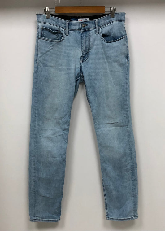 Pantalon jeans Old Navy 🇺🇸 color azul claro Talla 31x32 Corte Slim Fit