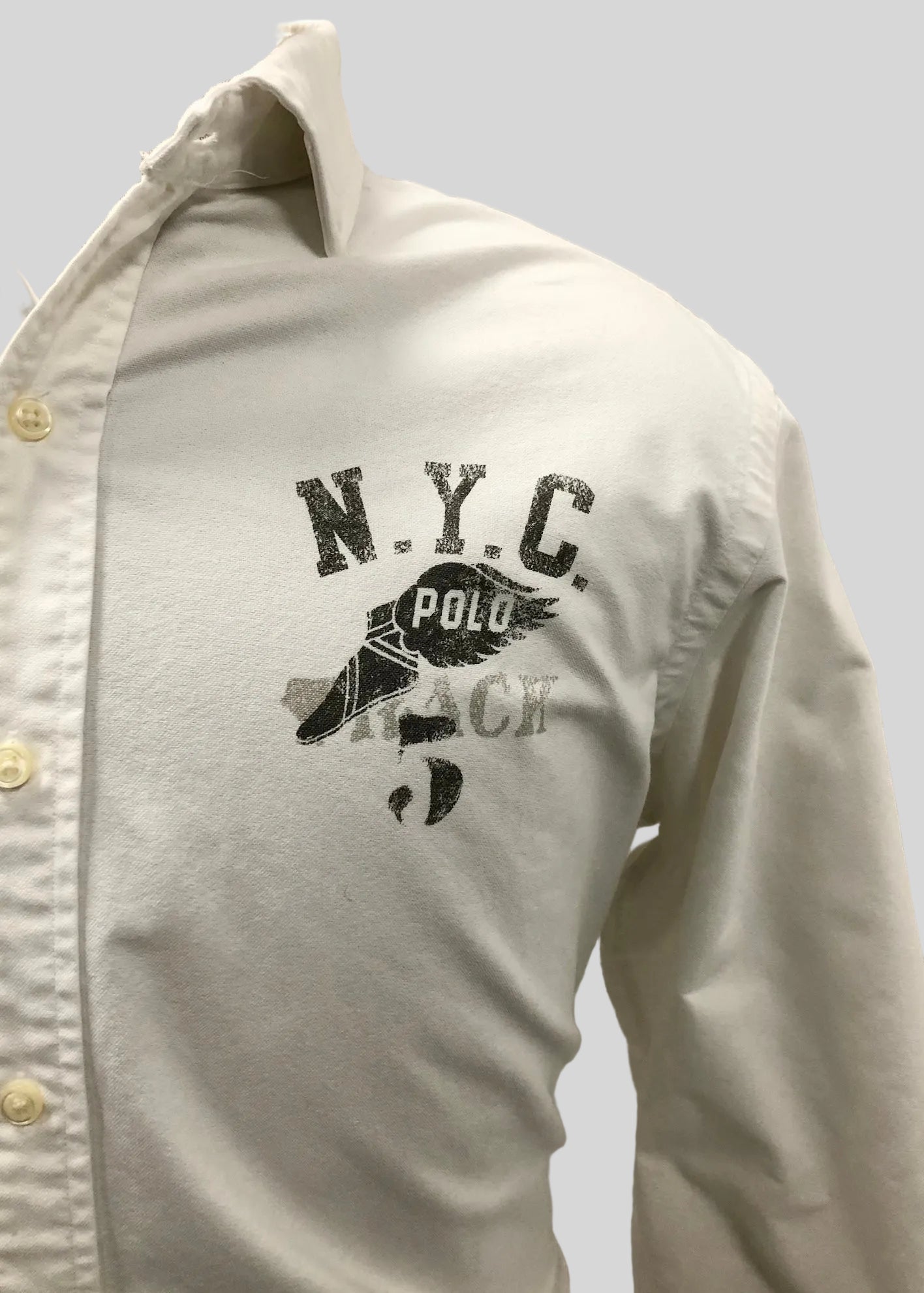 Camisa de botones Polo Ralph Lauren 🏇🏼 Oxford color blanco con diseño NYC Talla L Entalle Regular