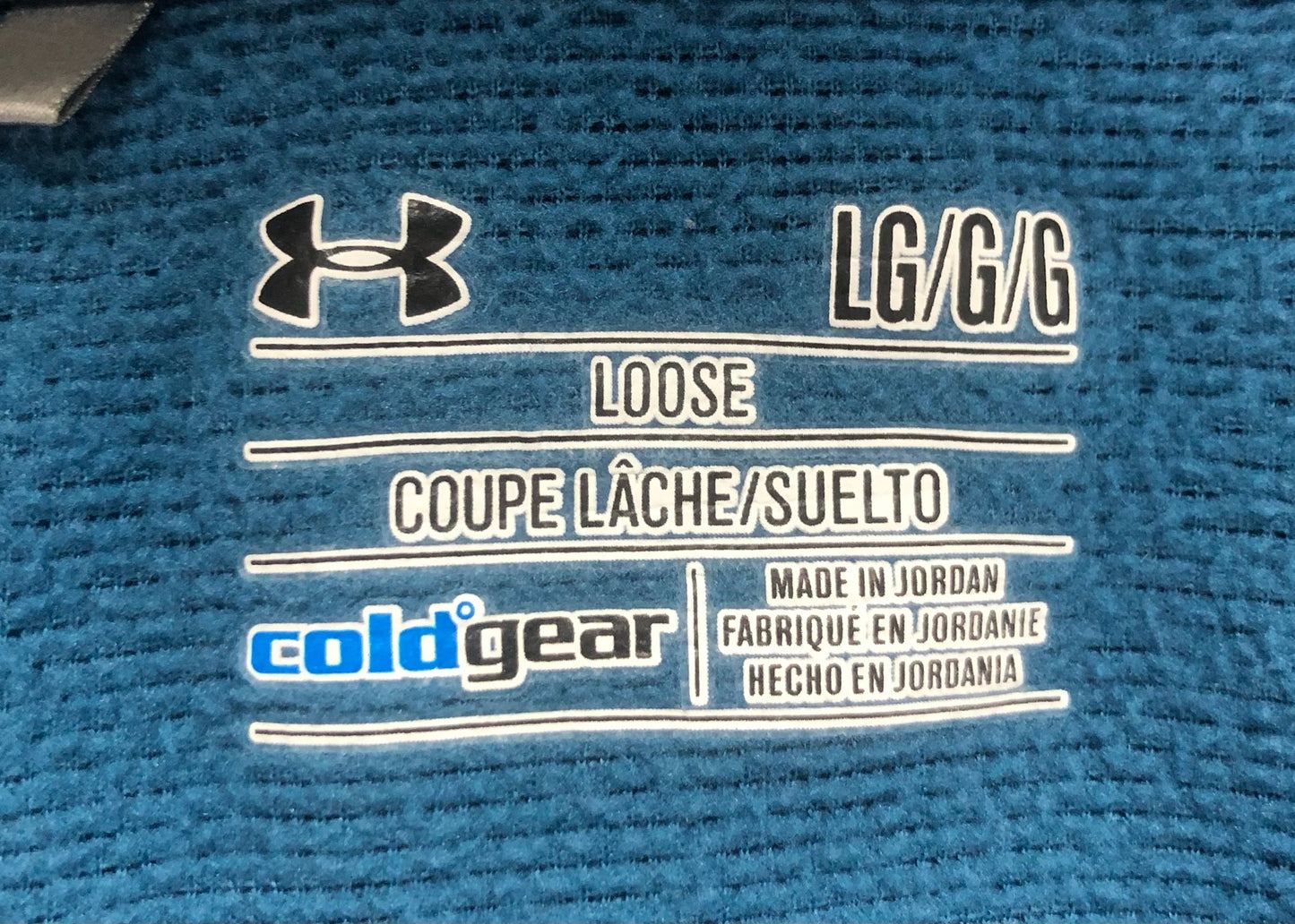 Sueter Jersey Under Armour 🏋🏽 color azul claro y logo en color azul Talla L