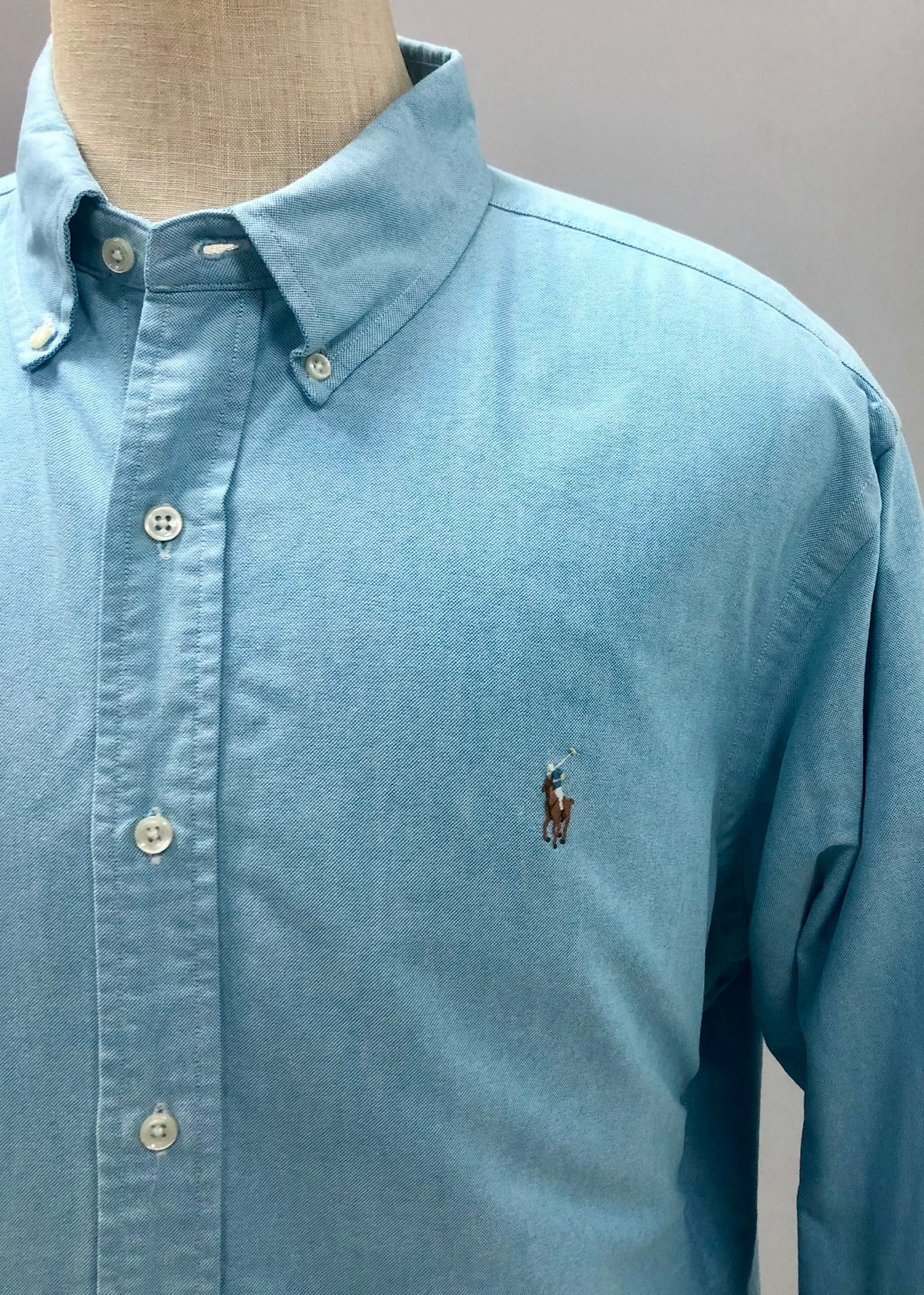 Camisa de botones Polo Ralph Lauren 🏇🏼 Oxford en color celeste Talla XXL Entalle Clásico (ver descripción)