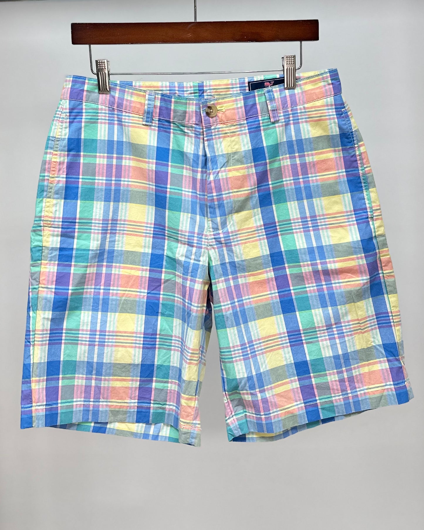 Short Casual Vineyard Vines 🐳 con patron de cuadros tartan multicolor talla 32