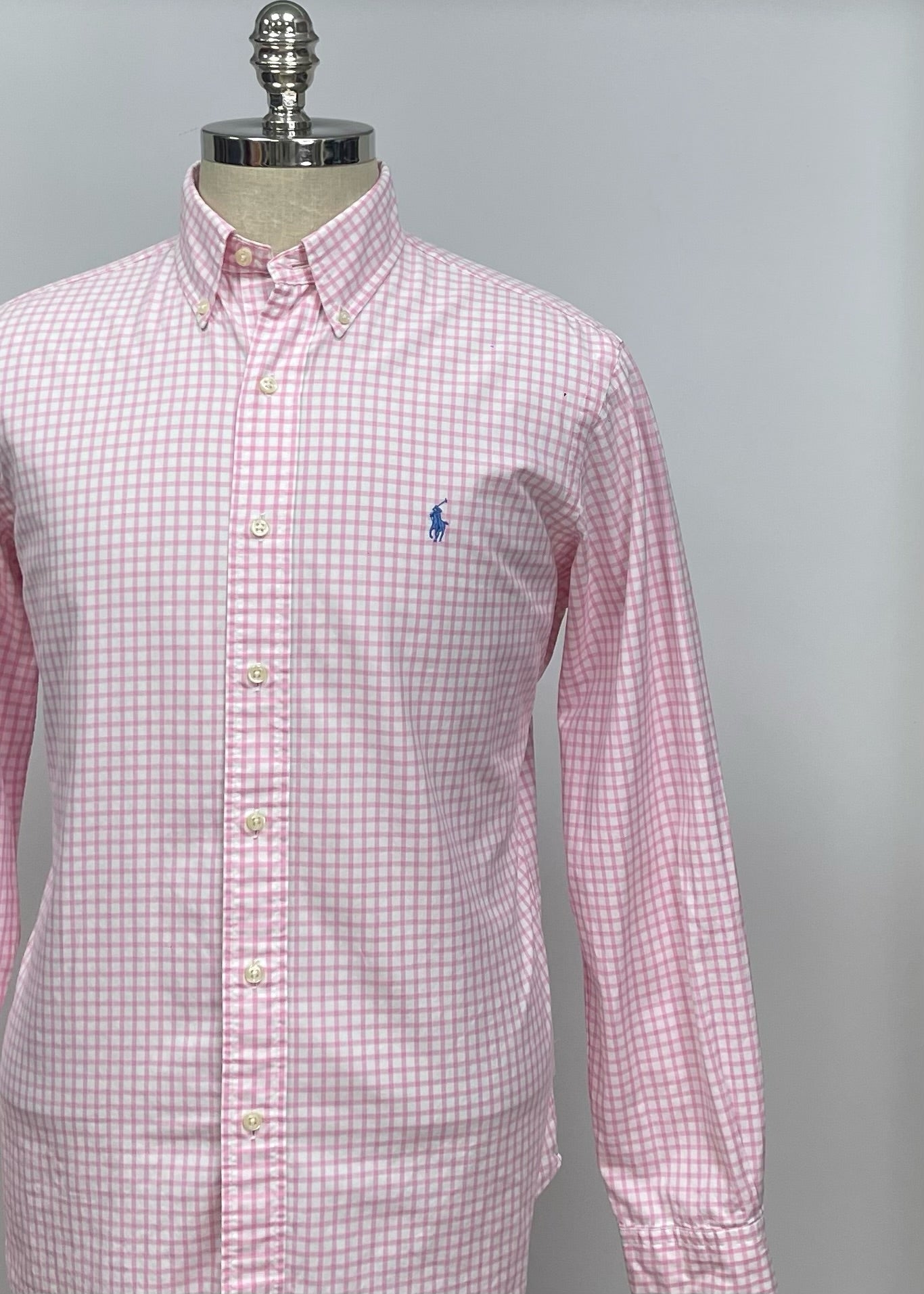 Camisa Polo Ralph Lauren 🏇🏼 color blanco con patron de cuadros rosado Talla M Entalle Clásico