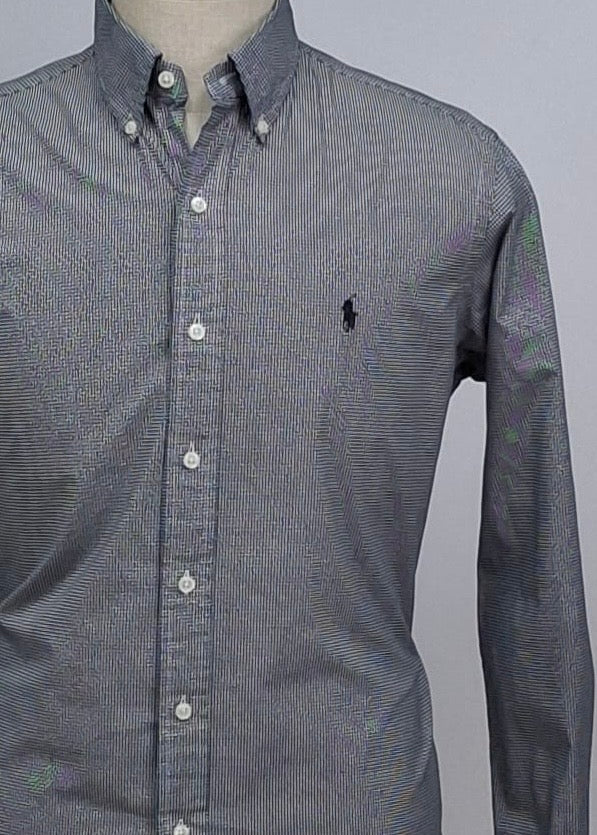 Camisa Polo Ralph Lauren 🏇🏼 con patron de cuadros finos en negro y blanco Talla M Entalle Regular