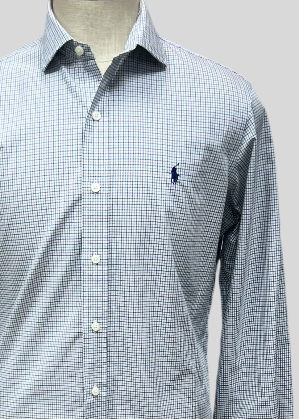 Camisa Polo Ralph Lauren 🏇🏼 color blanco con patrón de cuadros azul, verde y kaki Talla M Entalle Regular