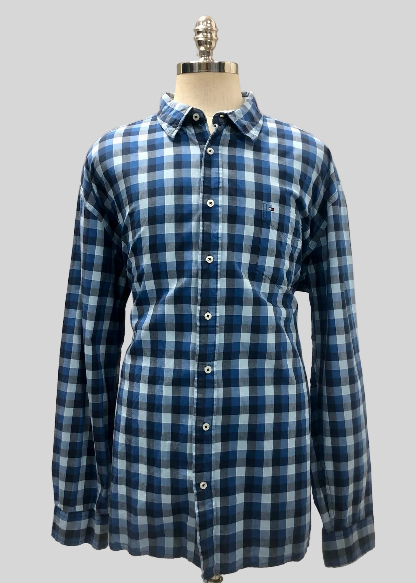 Camisa de botones Tommy Hilfiger 🇺🇸 de cuadros en azul y celeste Talla XXL Entalle Regular