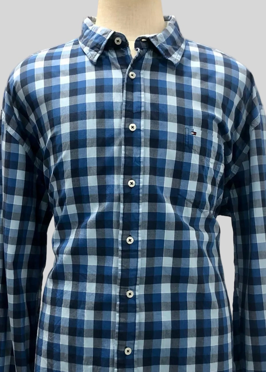 Camisa de botones Tommy Hilfiger 🇺🇸 de cuadros en azul y celeste Talla XXL Entalle Regular