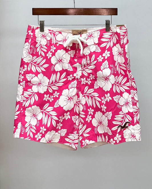 Shorts de baño Hollister en color rosado y blanco con diseño floral talla M