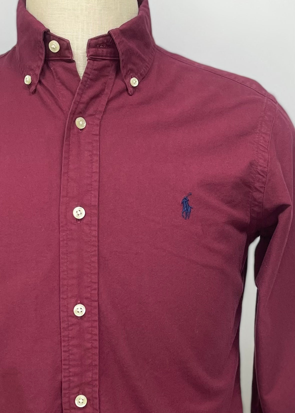 Camisa de botones en color rojo oscuro Oxford Polo Ralph Lauren 🏇🏼 Talla M Entalle Custom Fit